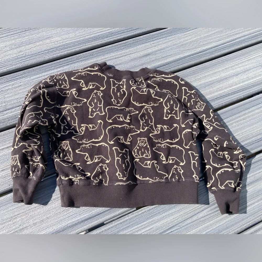 HANNA ANDERSSON - Cotton Waffle Crewneck Sweatshirt in North Air Bear Camo - 4T